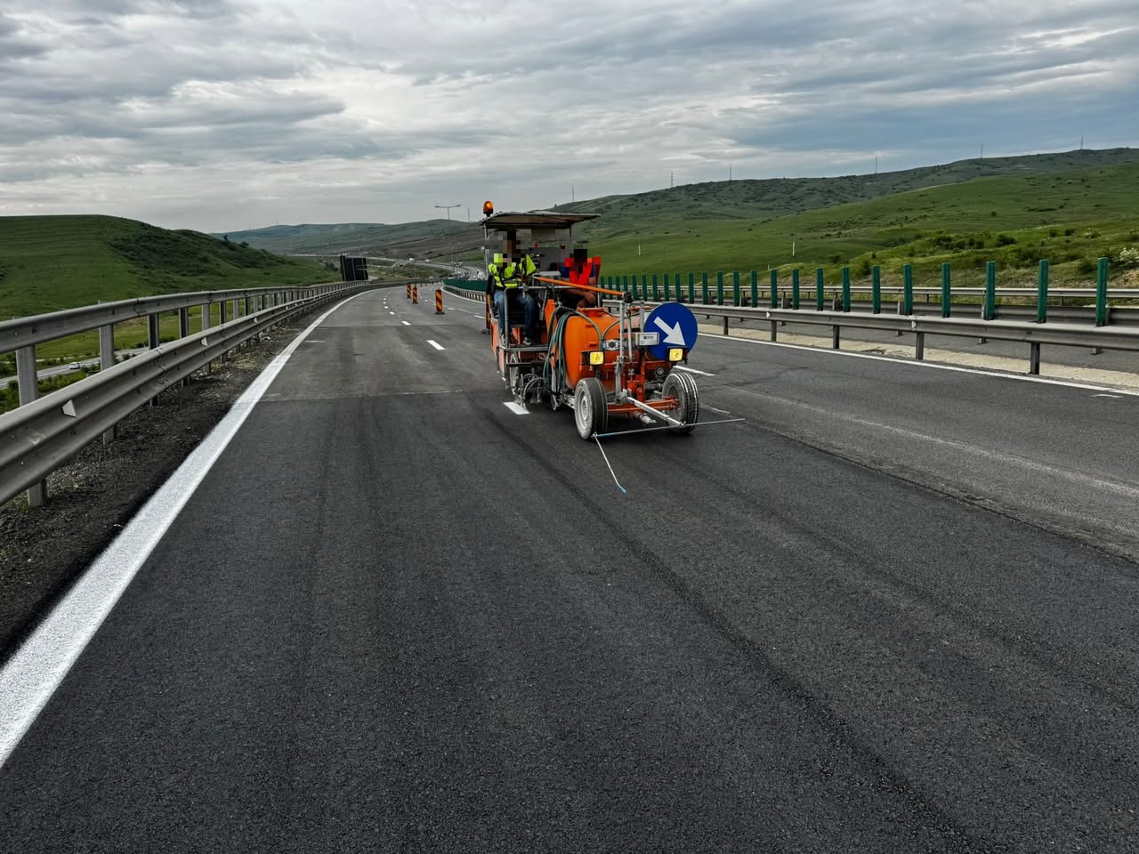 Alertă pe autostrada A10! Lucrări de urgență la km 66 și marcaje rutiere aplicate după ce un sector întreg a trebuit pus în siguranță