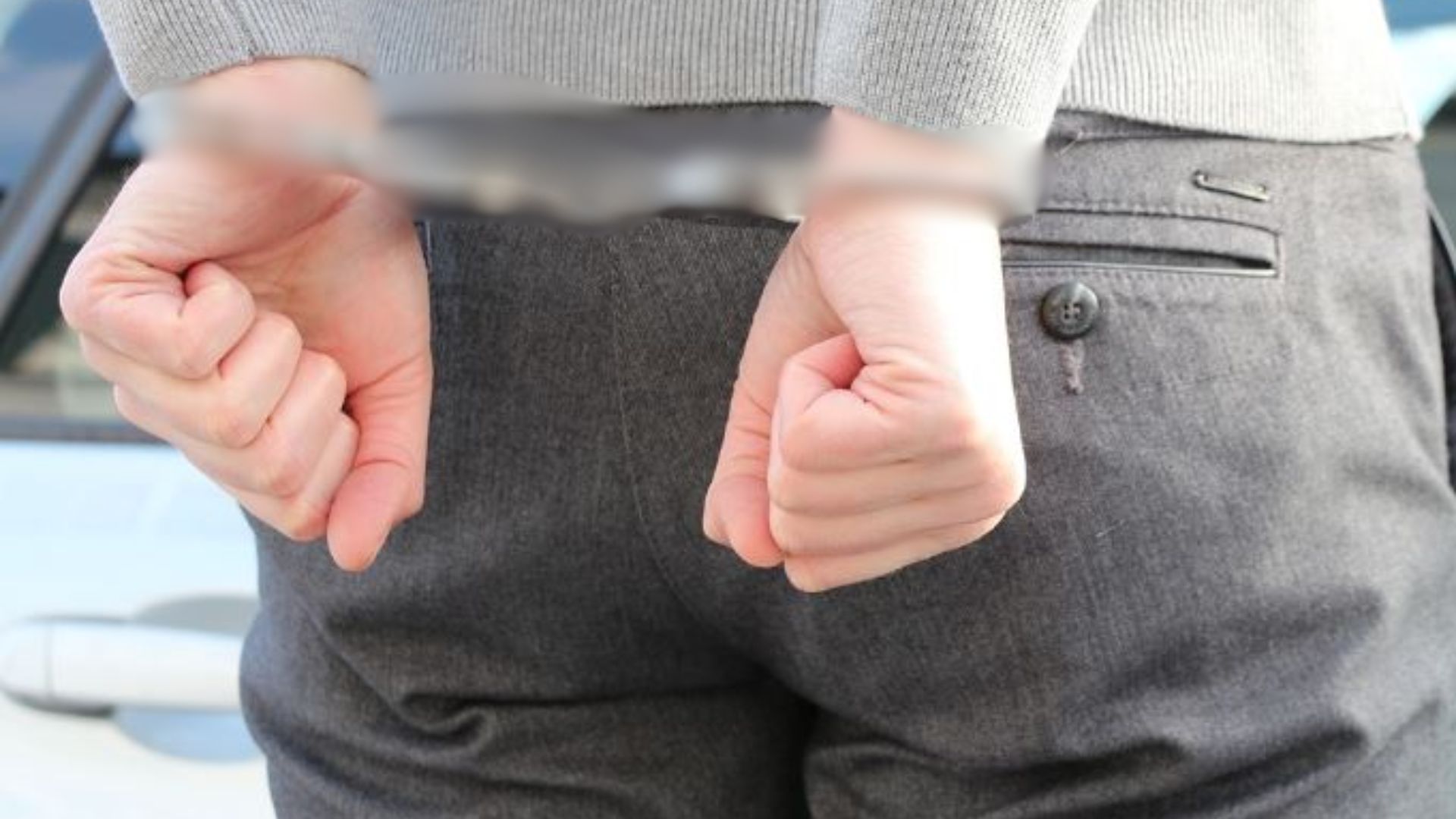 Clujean reținut și arestat după ce ar fi încălcat ordinul de protecție și ar fi dat daună totală într-un apartament din Gherla