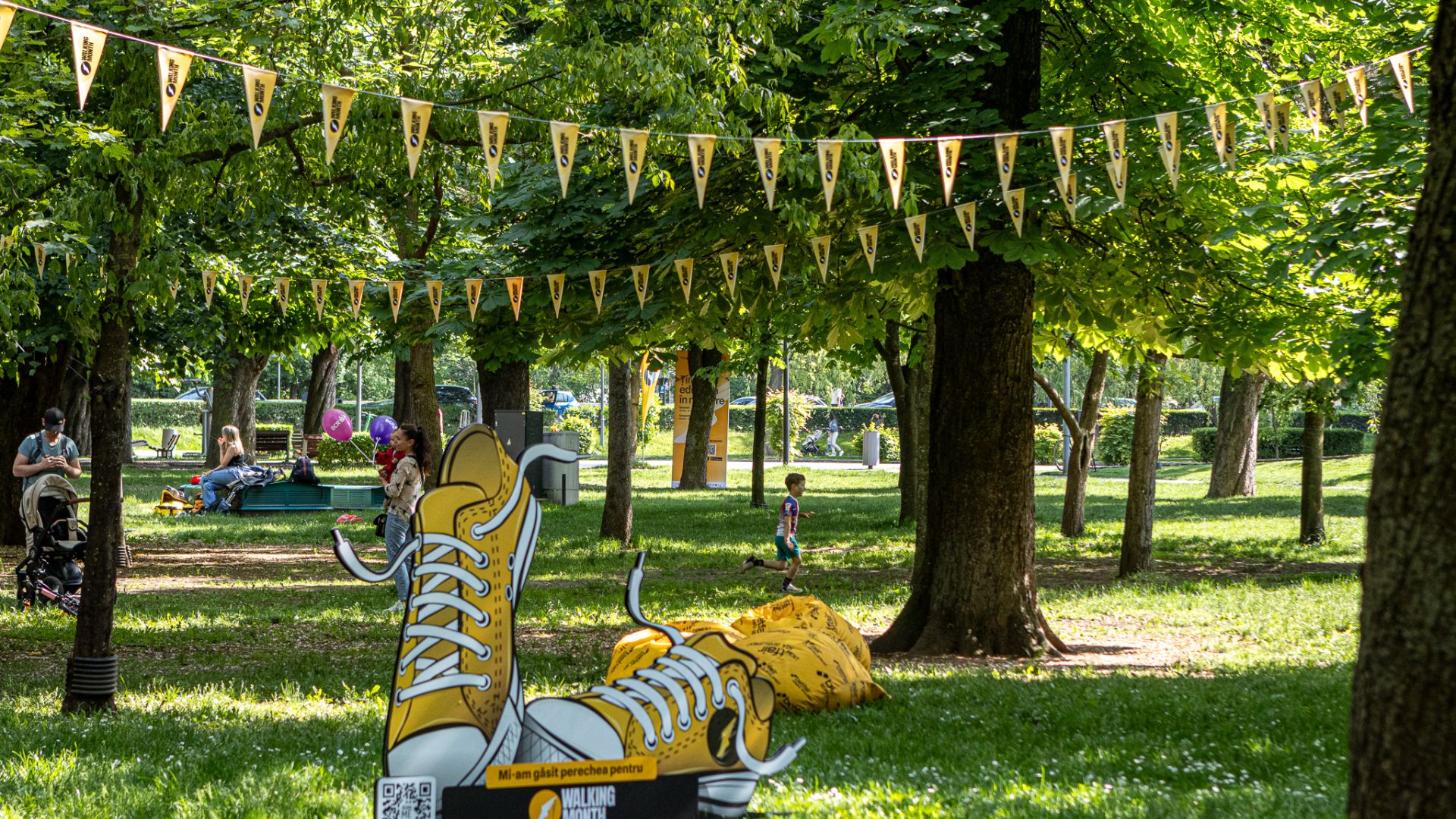 Clujul se pune din nou în mișcare! Walking Month revine cu o nouă ediție: Mii de clujeni sunt așteptați să transforme pașii în ajutor pentru copii