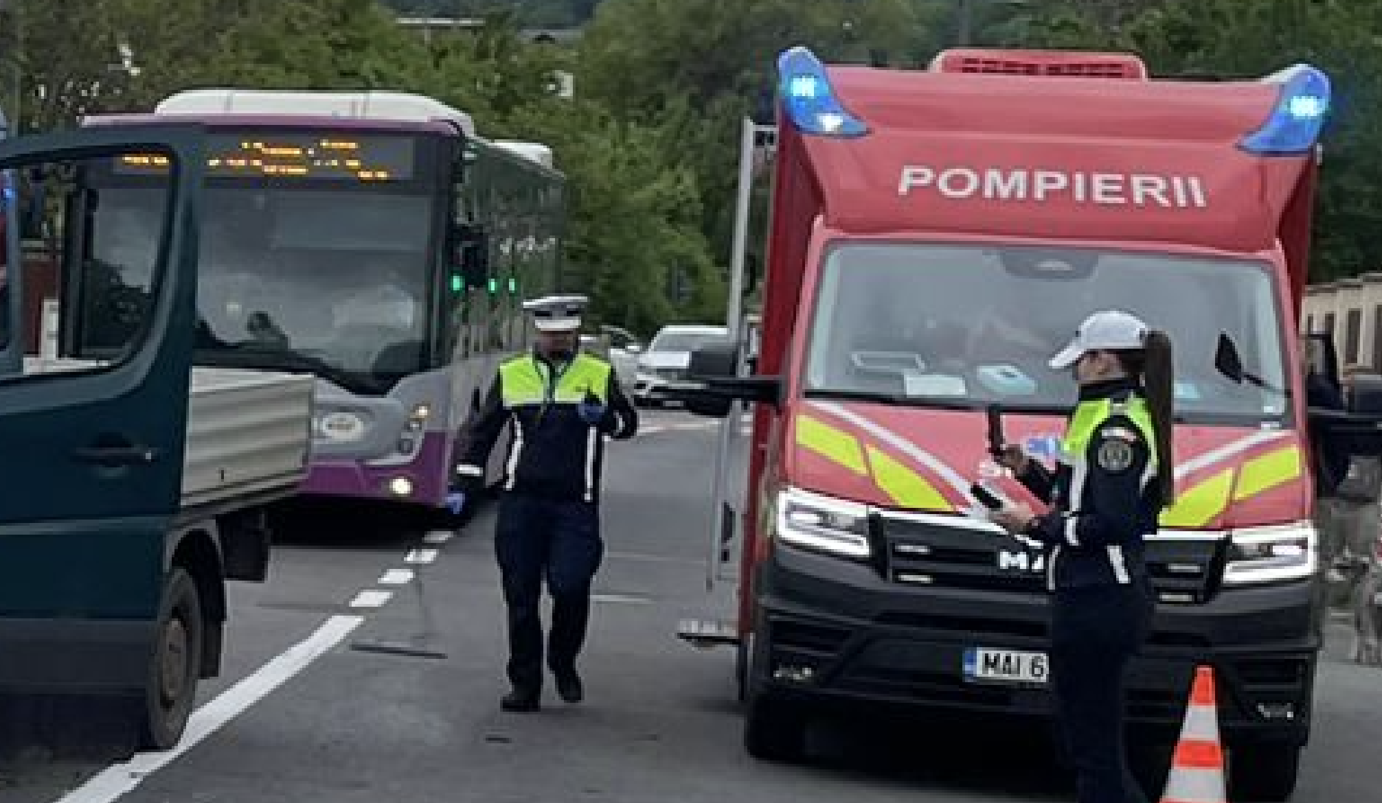 Cum s-a produs accidentul în care un tânăr și-a pierdut viața pe o stradă din Cluj-Napoca: Un șofer de 49 de ani nu s-a asigurat la ieșirea de pe o stradă