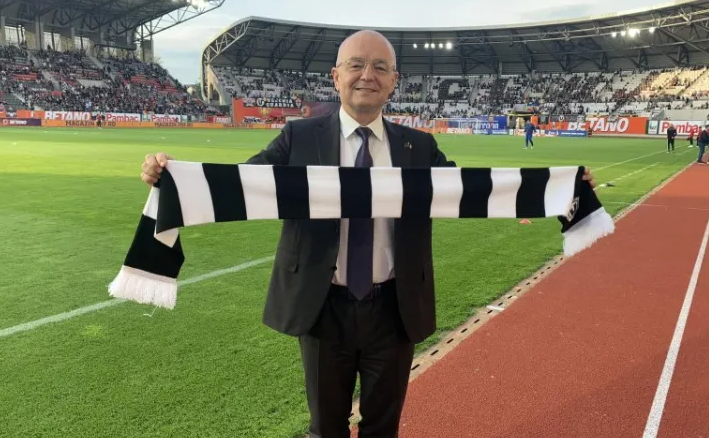Emil Boc, după înfrângerea Universității Cluj: „Felicitări Universității Craiova! Succes în Europa League și nouă, poate, în Champions League”