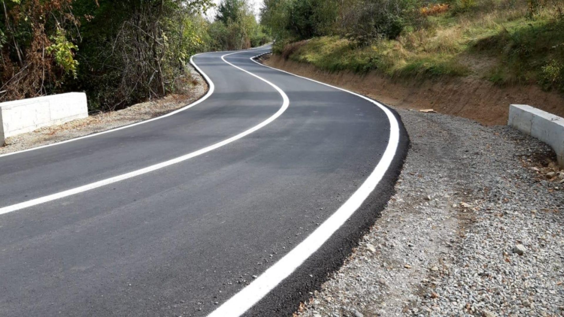 Investiție uriașă în infrastructura Clujului! Consiliul Județean lansează licitație de peste 100 de milioane de euro pentru întreținerea drumurilor