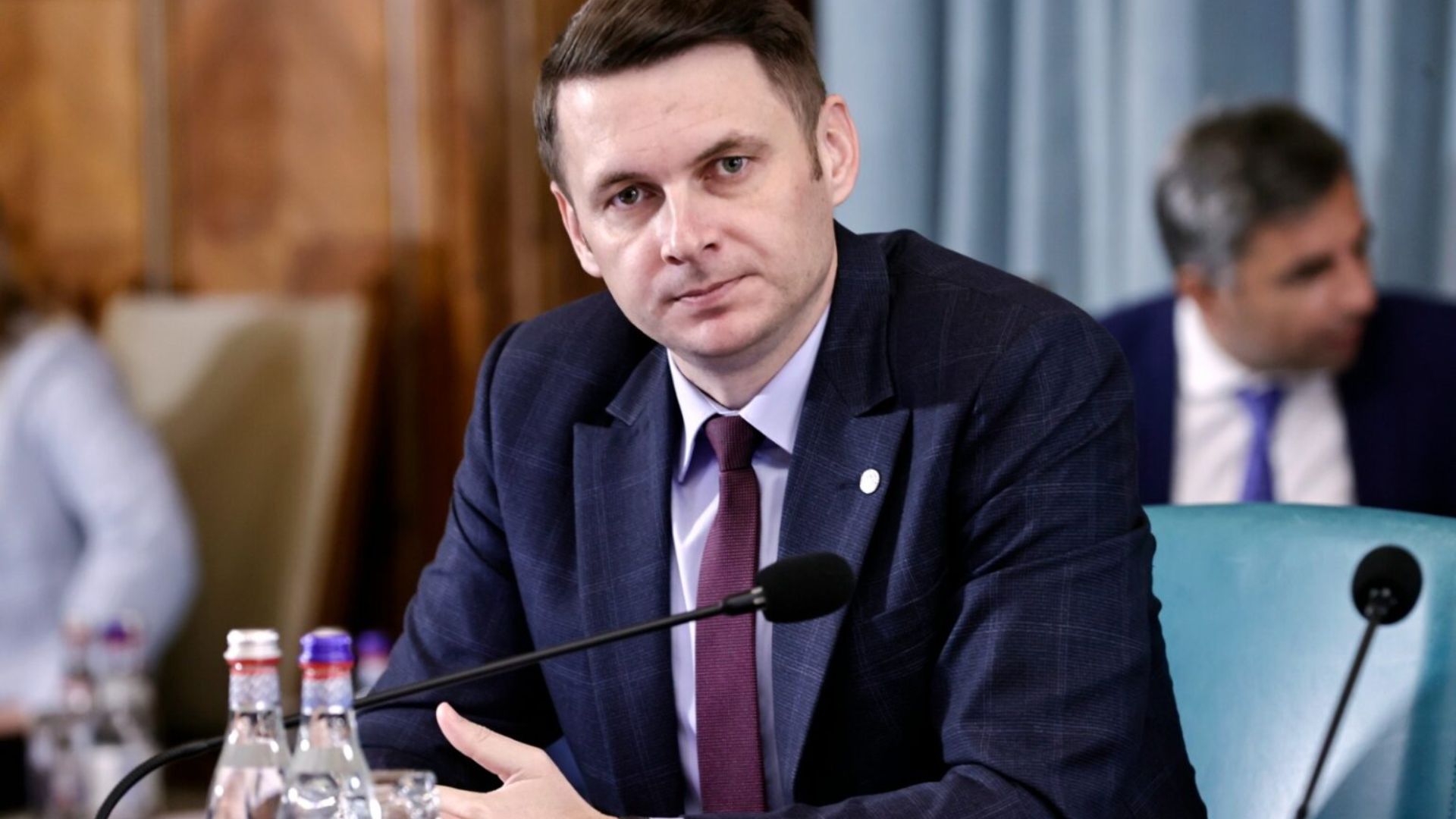 Scandal uriaș la București! Senatul merge la CCR și acuză Guvernul de posibil conflict constituțional din cauza unei ordonanțe privind Armata Română