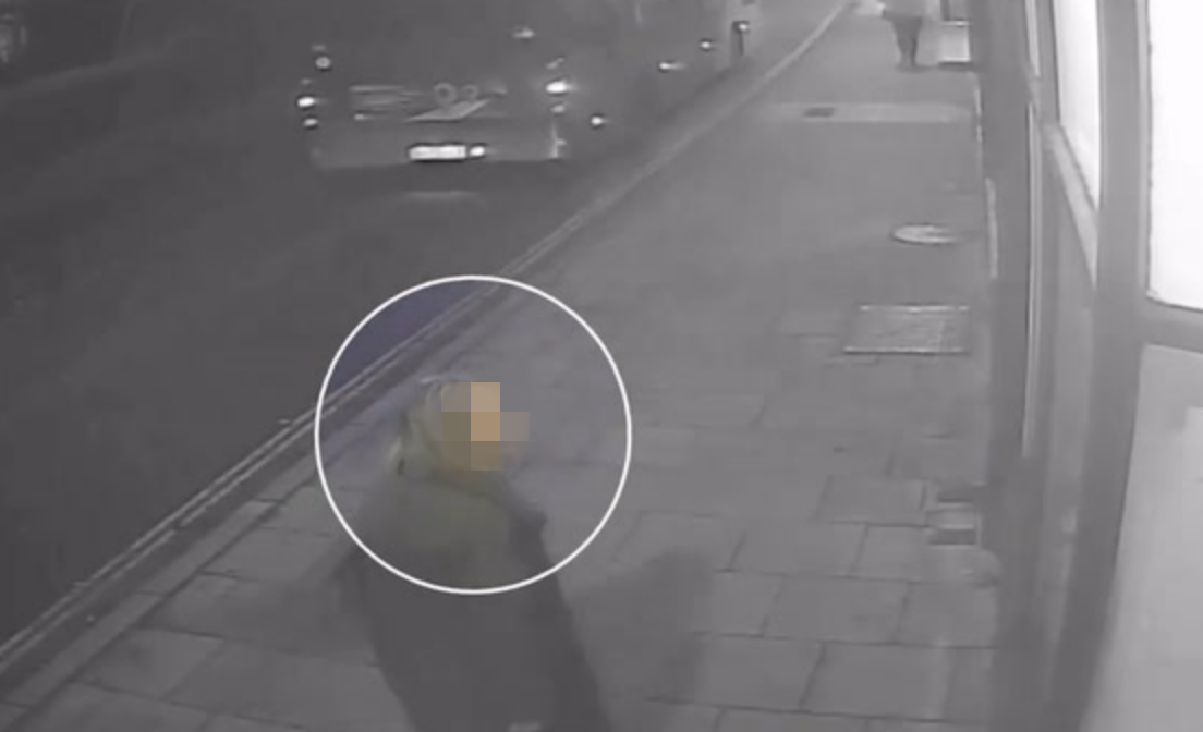 Tânără de 26 ani atacată sălbatic de un adolescent de 17 ani, în cartierul Gheorgheni, din Cluj. A încercat să o abuzeze, apoi i-a furat banii din geantă