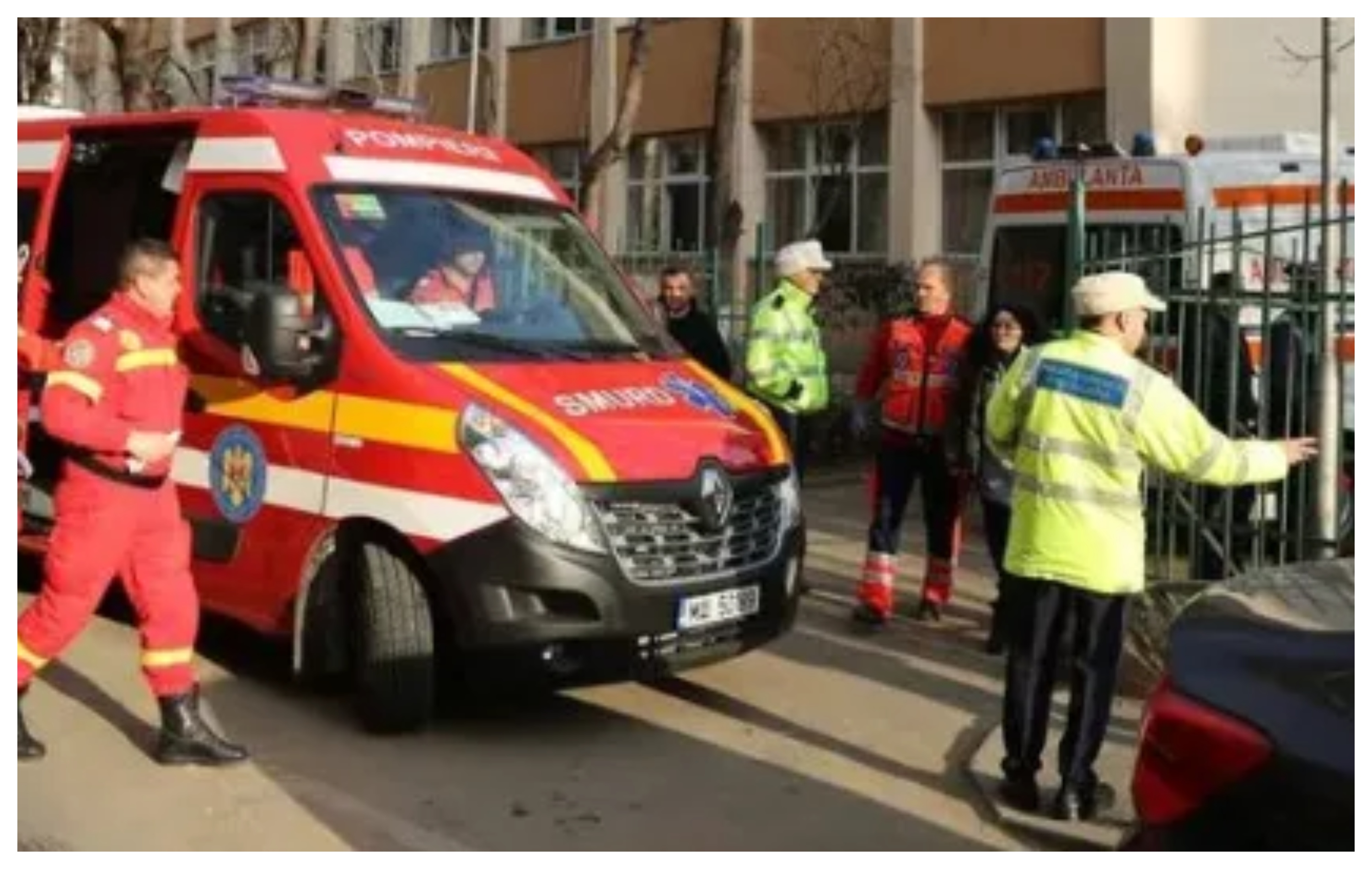 Tragedie fără margini într-o școală! Un elev de clasa a VIII-a a murit sub privirile colegilor