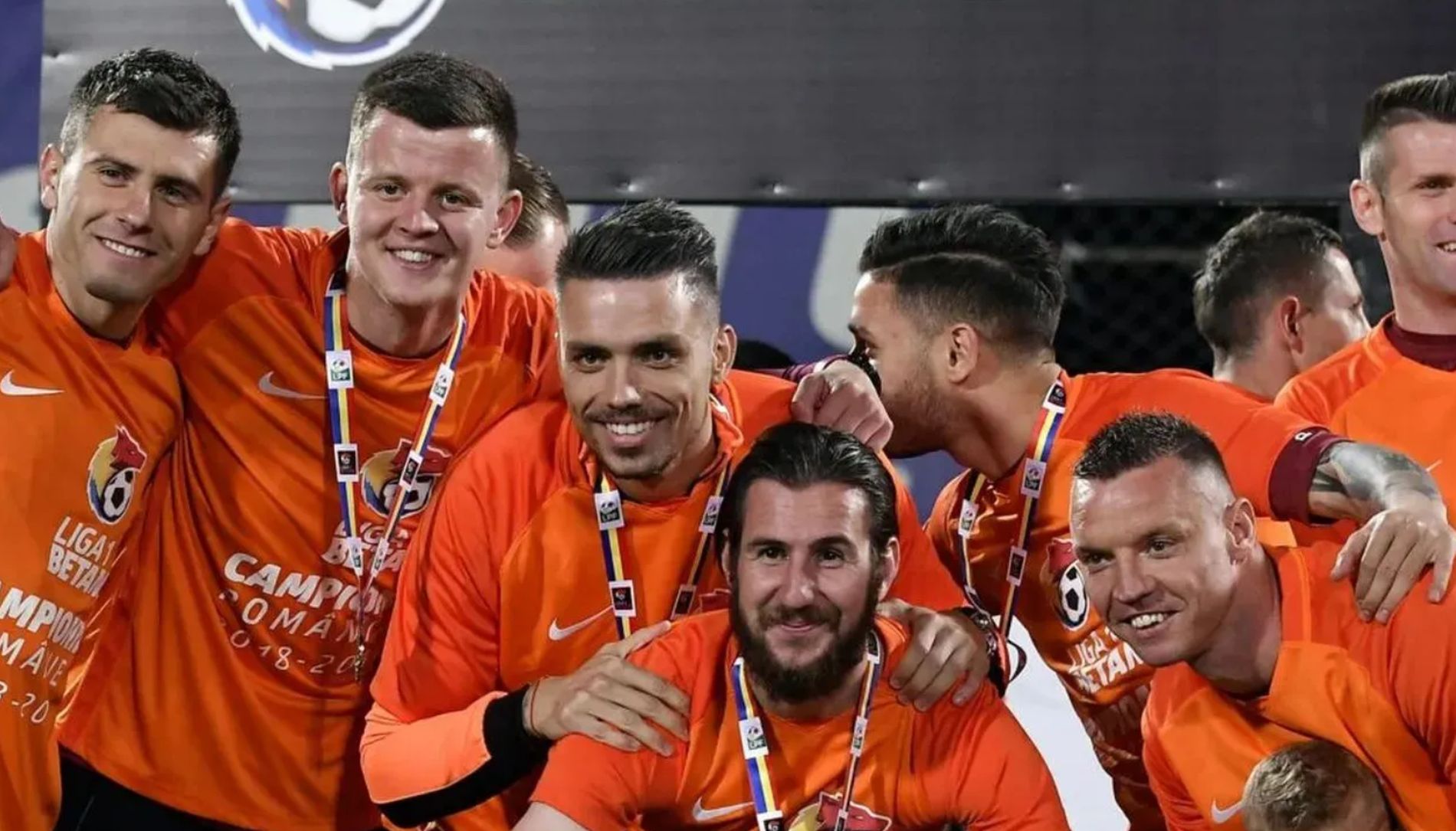 Un fost jucător de la CFR Cluj s-a lăsat de fotbal și face Uber. Se laudă că face mai mulți bani decât atunci când juca în Gruia: „10.000 de franci!”