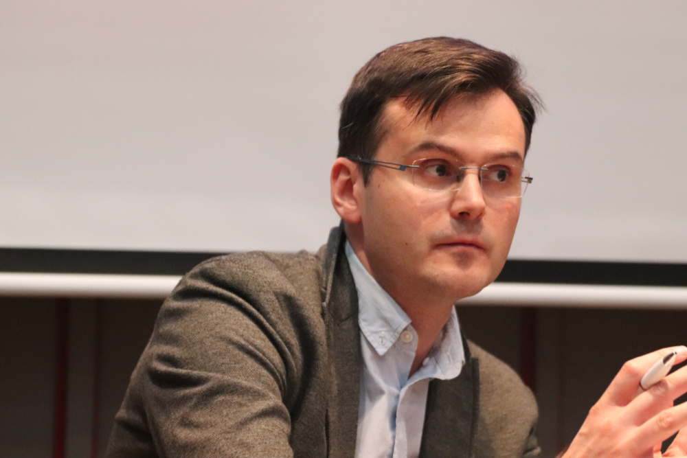 Un istoric clujean trage un semnal de alarmă: „Democrația poate fi distrusă din interior!”