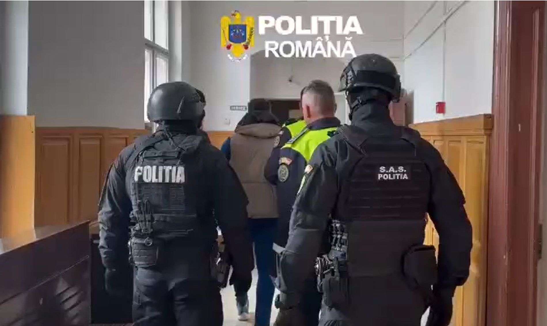 VIDEO. Traficant periculos din Cluj, extrădat din Italia. La 45 de ani a băgat spaima în italieni și a distrus vieți prin vânzarea de substanțe interzise
