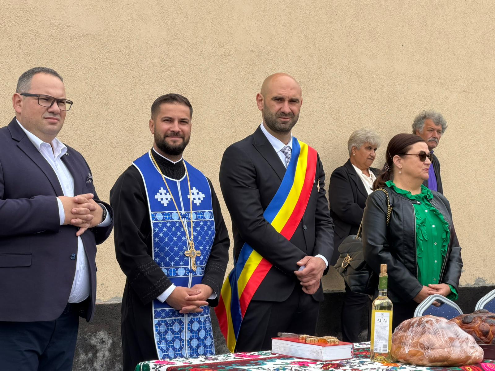 Ziua Eroilor, comemorată cu emoție într-o comună din Cluj. Primarul:  „Cinste eternă celor care au dat totul fără să ceară nimic”