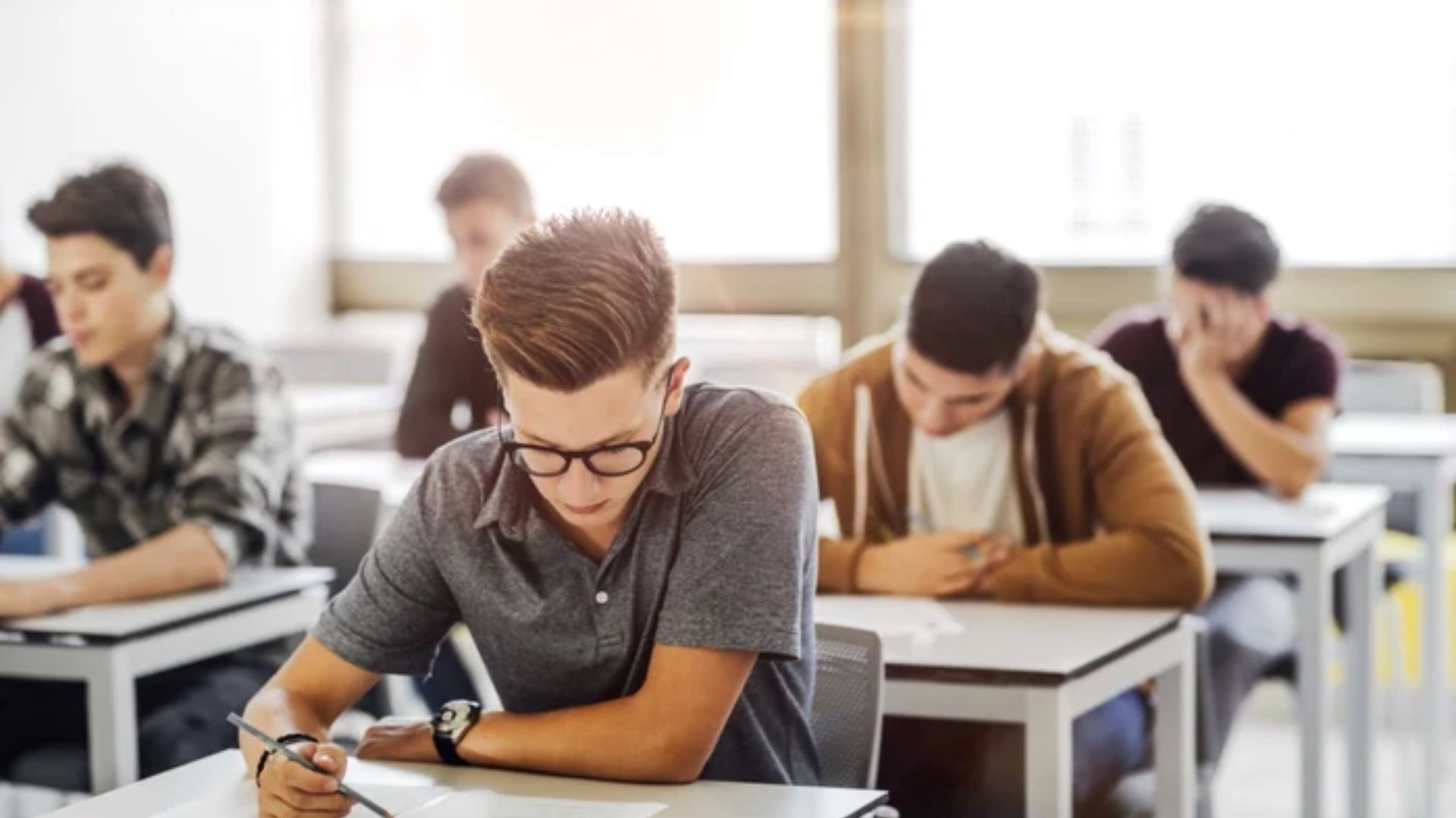 Adio geografie clasică! „Ora de GIS” promite să revoluționeze liceul cu lecții despre orașe, mediu și date digitale reale
