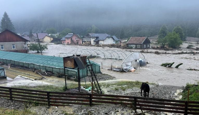 ALERTĂ de inundații în Cluj în acest weekend, pe Someșul Mic și Arieș. COD GALBEN care privește viituri rapide, torenți și scurgeri de pe versanți