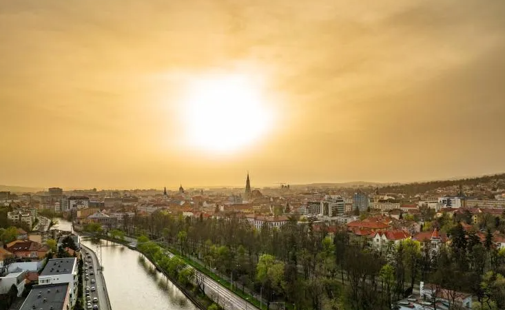Cod Portocaliu de caniculă în Cluj! Urmează una dintre cele mai fierbinți zile ale verii