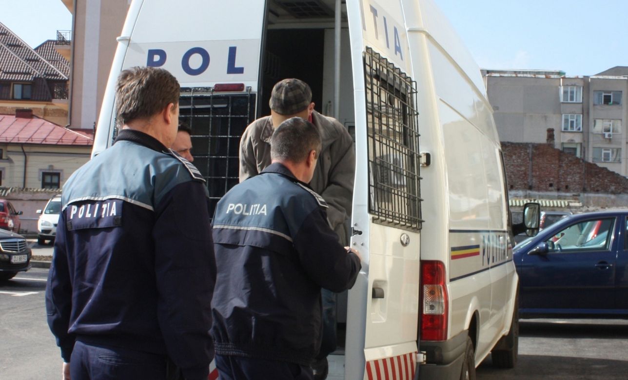 Încă un bărbat din Cluj a fost reținut după ce a încălcat un ordin de protecție. Mulți se joacă cu focul, însă Poliția are toleranță zero în aceste cazuri