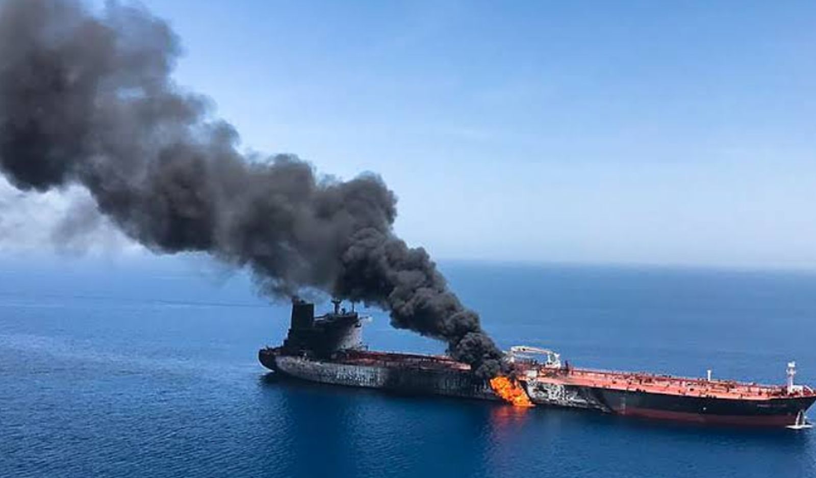 Iranul închide din nou Strâmtoarea Ormuz după atacurile din Liban. Teheranul acuză SUA și Israelul că au încălcat armistițiul