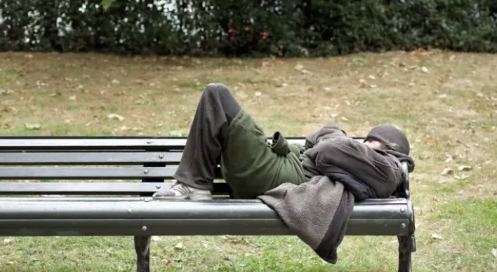 Nemulțumiri în zona Gării din Cluj-Napoca: „Clienții spun că nu mai doresc să intre la noi din cauza acestei neplăceri”