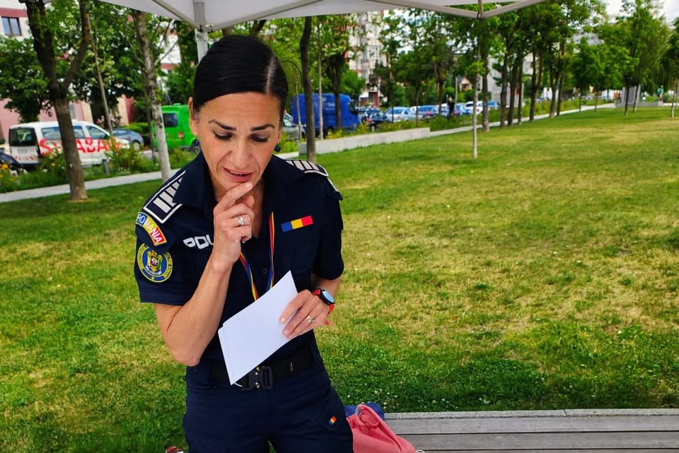 Poliția Cluj a adus simulatoarele pe stradă: Sute de oameni au văzut cu ochii lor ce înseamnă să fii beat sau drogat la volan