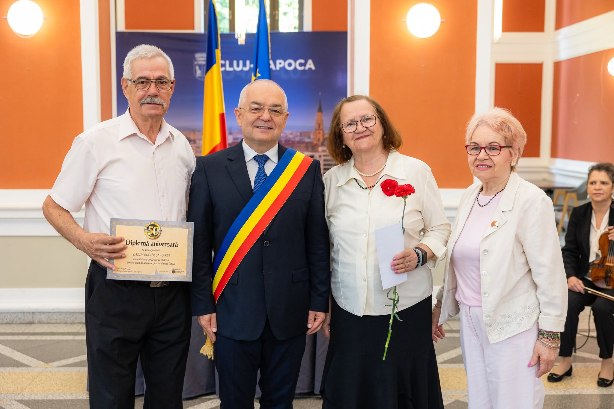 Premii și diplome pentru seniorii Clujului! 38 de cupluri au primit câte 1.000 de lei pentru 50 de ani de căsnicie