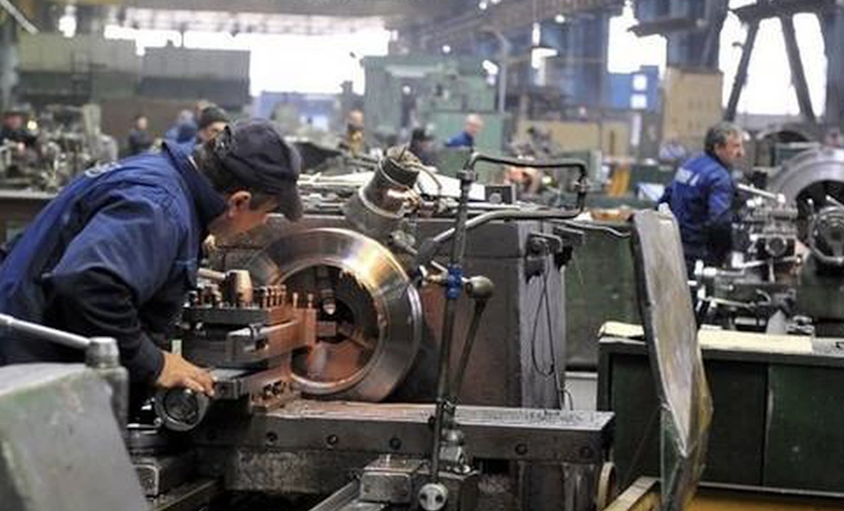 Prețurile din industrie nu se opresc din urcat: +10,3% în aprilie față de 2025! Energia a explodat cu peste 20% într-un singur an