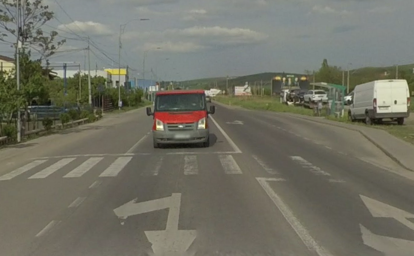 Trecerea de pietoni din Cluj unde îți riști viața la fiecare traversare! O femie era să fie călcată chiar când trecea strada: „Dacă era un copil?”