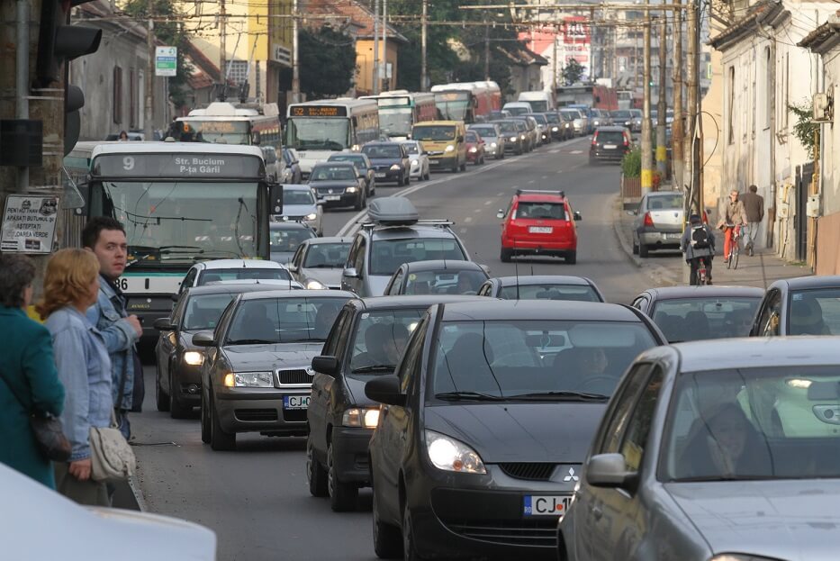 Un clujean s-a întors acasă cu o mașină de Bistrița și a primit 200 de claxoane într-o săptămână: „Am fost tratat foarte ostil în propriul oraș"