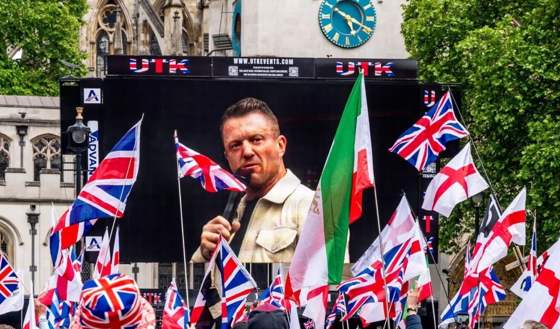 Un extremist britanic invitat de AUR la un eveniment, reținut în baza legislației antiteroriste. Reacție dură a clujeanului Valentin Jucan de la CNA