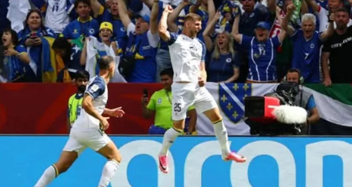 Verdict clar pentru U Cluj: „Să îi dea drumul!” Ce se întâmplă cu golgheterul clujenilor, Jovo Lukic, care a face senzație la Campionatul Mondial