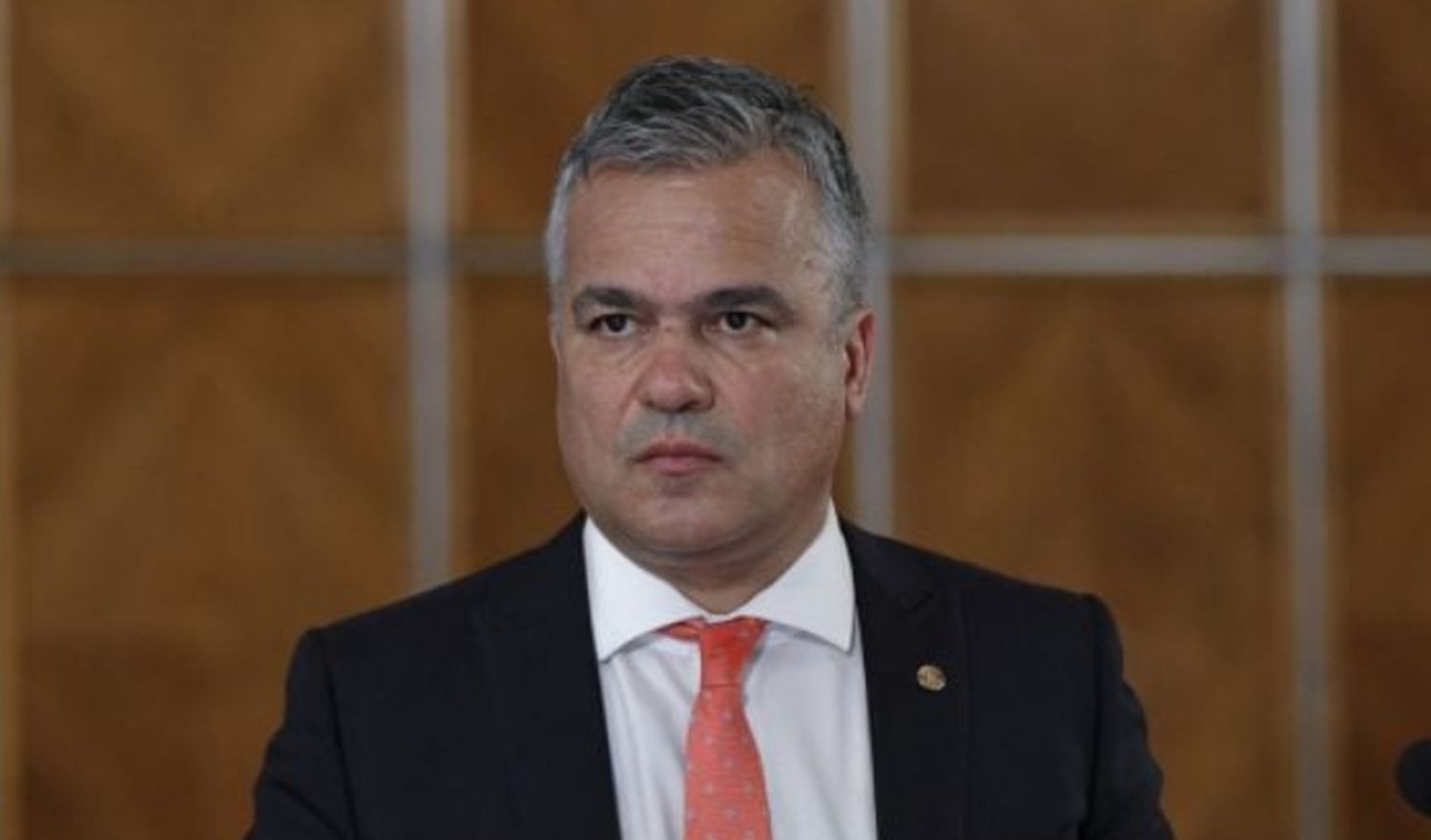 Veștea se retrage din cursa pentru șefia PNL și atacă dur conducerea partidului: „Se instalează dictatura”. Ilie Bolojan vrea să fie din nou lider absolut