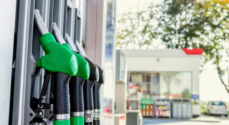 Vești bune pentru șoferi! Prețurile la benzină și motorină au scăzut brusc