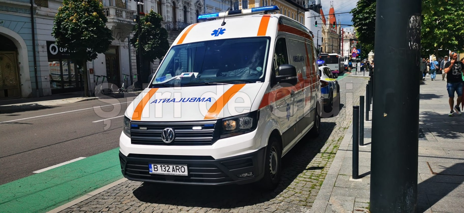 VIDEO. Cine era turista găsită moartă azi într-un hotel din centrul Clujului: Medicii nu au mai putut face nimic pentru ea