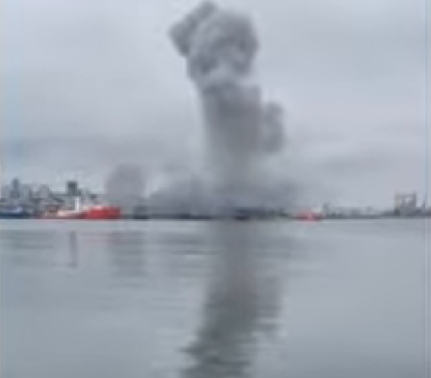 VIDEO. O dronă a explodat în Portul Constanța! Zona a fost evacuată înainte de incident. Nu se șitie încă dacă a explodat singură sau a fost detonată