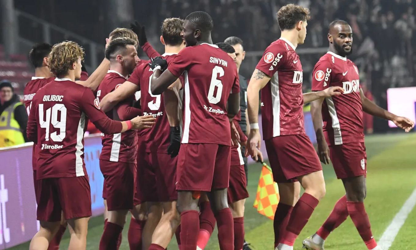 Zece jucători de la CFR și-au depus memorii pentru a deveni liberi de contract. Neplătiți cu lunile, fotbaliștii nu mai cred în promisiunile conducerii