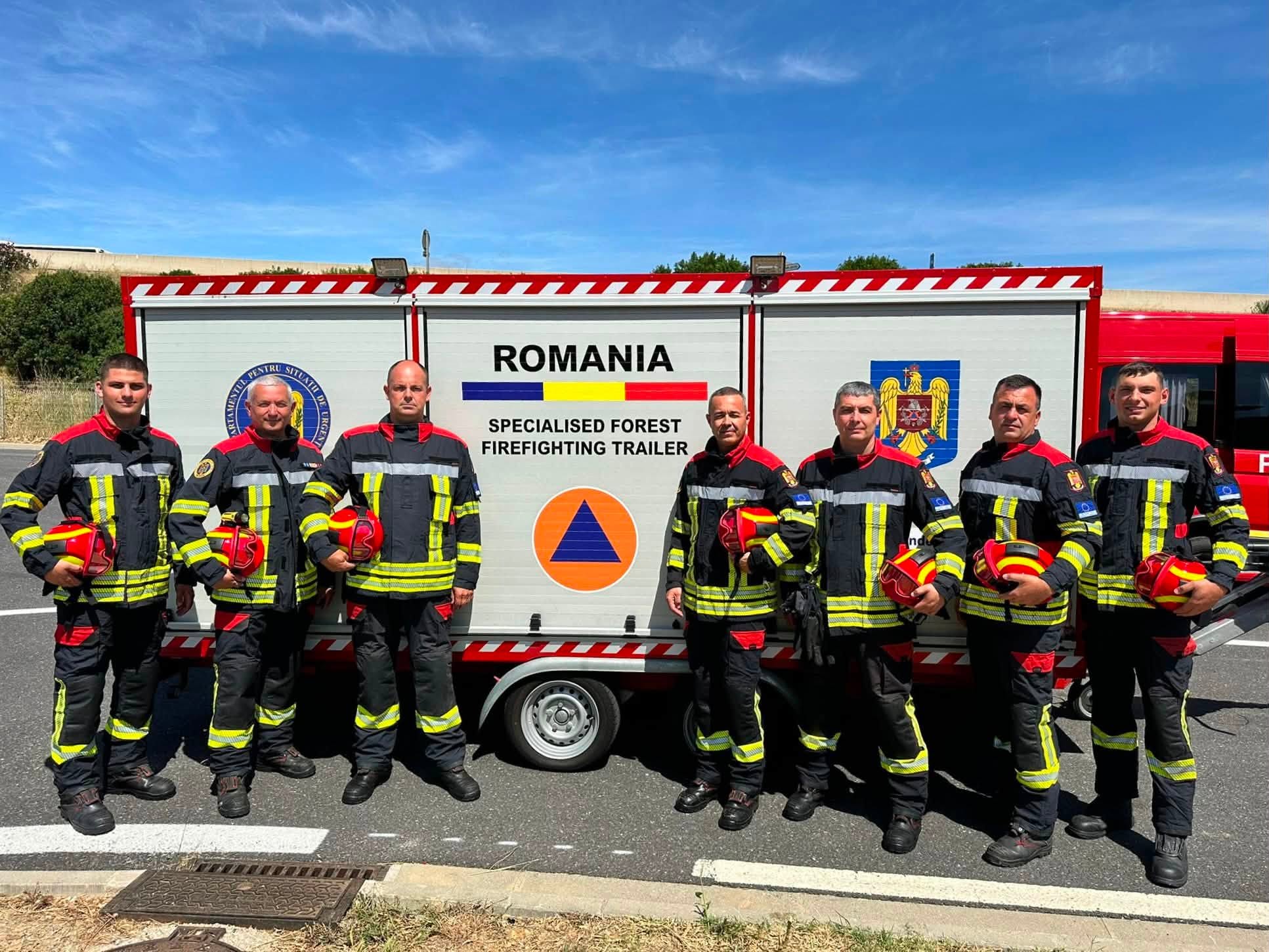 Șapte pompieri din Cluj, trimiși în misiune de urgență în Franța! Se luptă cu flăcările care mistuie pădurile din sudul țării