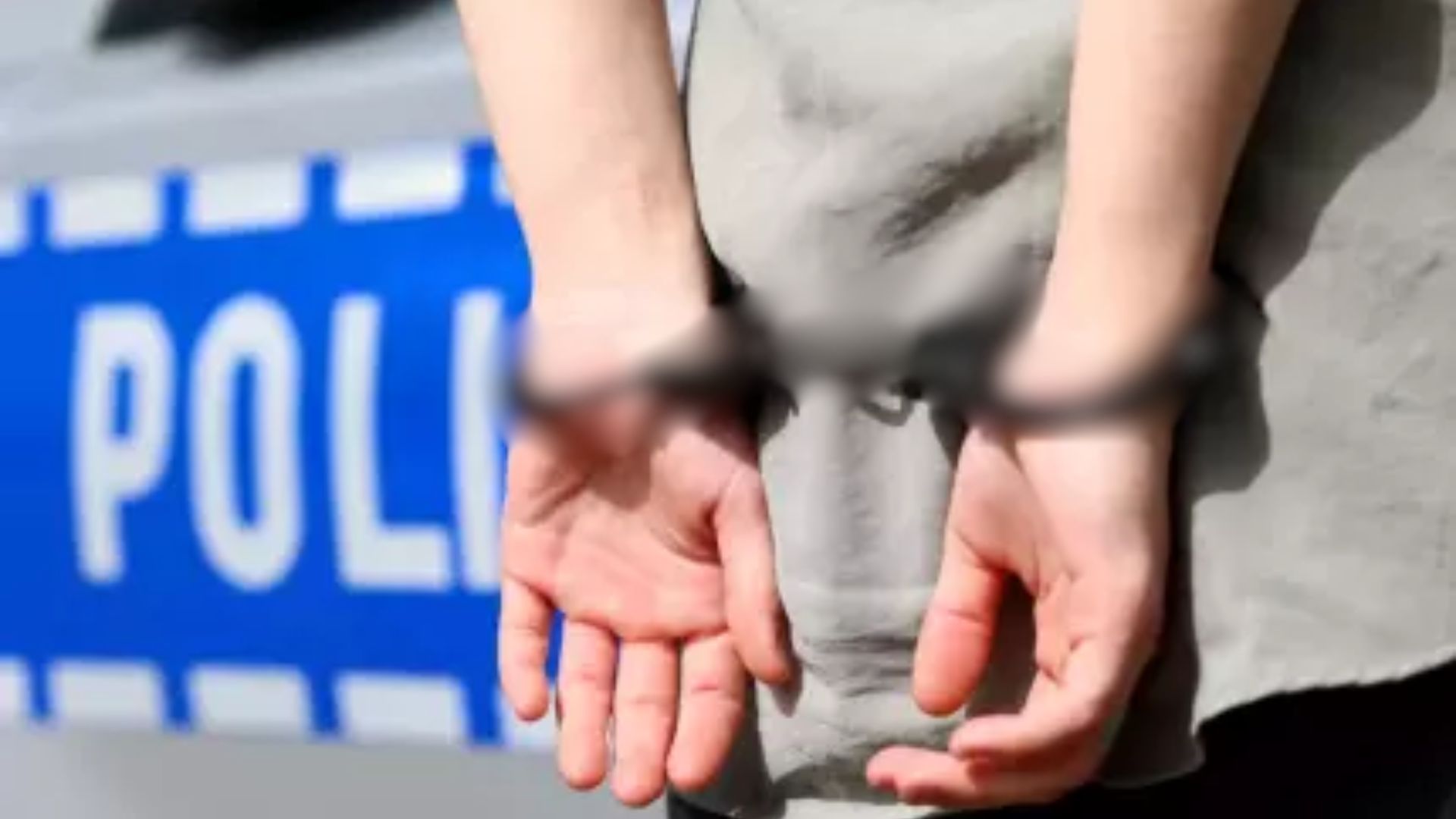 Tânără din Cluj, reținută după două presupuse țepe! Un bilet la festival și un telefon mobil au dispărut fără ca vânzătorii să mai primească vreun ban