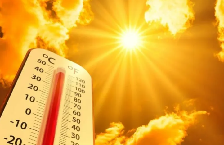 Caniculă în Cluj! Temperaturile urcă spre 38 de grade. Județul, vizat de Cod portocaliu