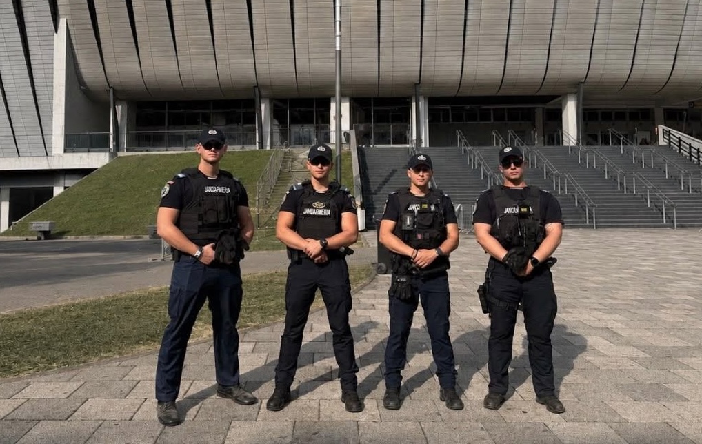 Cluj-Napoca, blocat luni seara! Restricții de circulație pe Splaiul Independenței și alcool interzis lângă Cluj Arena: Ce se întâmplă de la 16:30