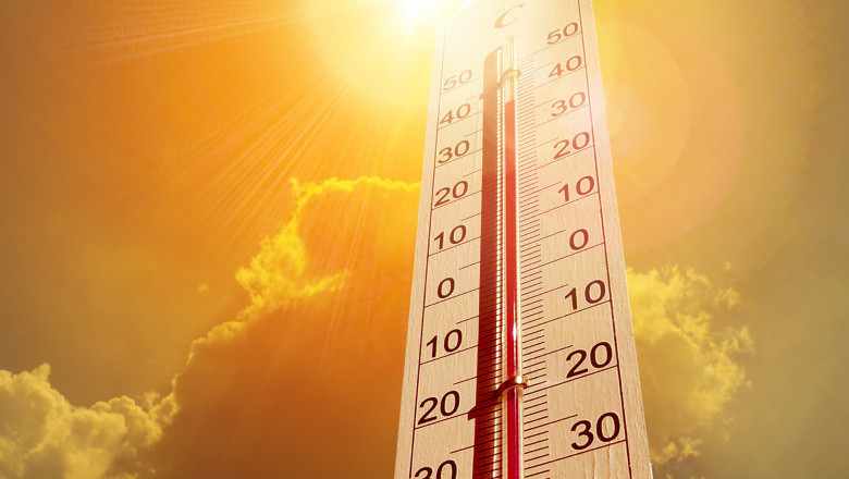 Clujul se topește! Avertizare ANM de cod portocaliu: temperaturi de până la 40 de grade și nopți tropicale. Ce se întâmplă până sâmbătă dimineața