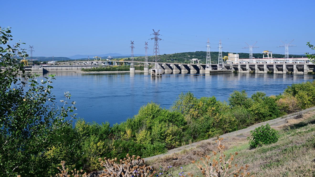 Debitul Dunării se menține la 1.300 m3/s. Situația rămâne una critică. Cât timp ar mai putea dura criza energetică