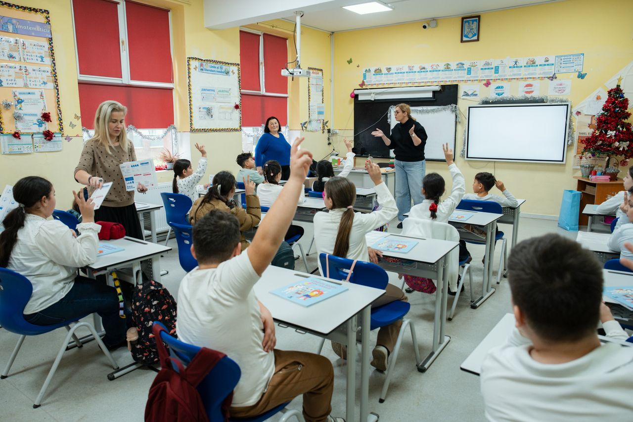 România, codașa Europei la educație! Doar 3% din PIB pentru școli, în timp ce Suedia dă 6,8%. Nici măcar Grecia și Malta nu stau atât de prost