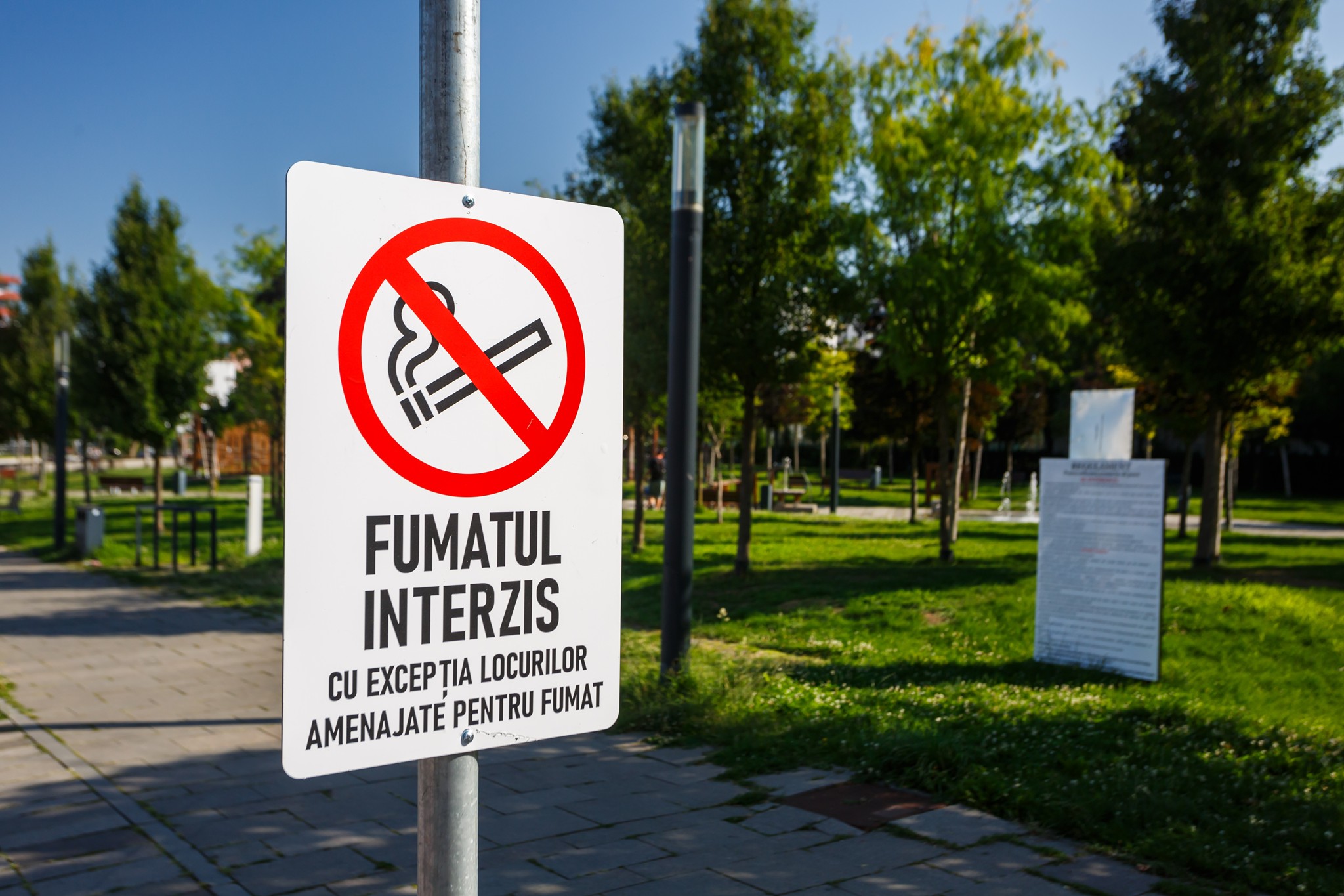 VIDEO. Fumatul, interzis în anumite zone din Florești. Ce amenzi riscă cei care vor încălca legea