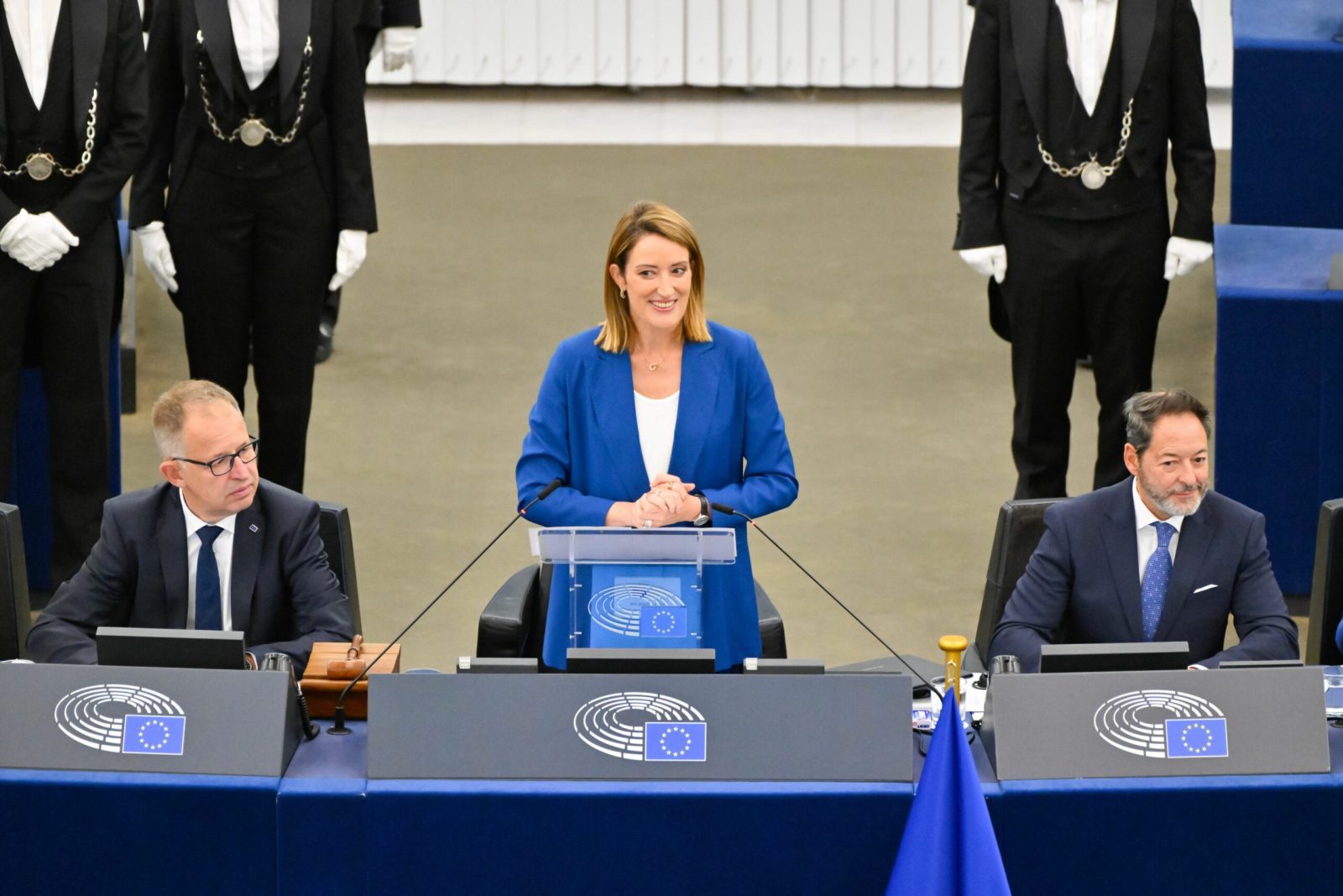 Summit european. Liderii UE discută la Bruxelles despre importurile din China, prețurile la energie și viitorul buget european