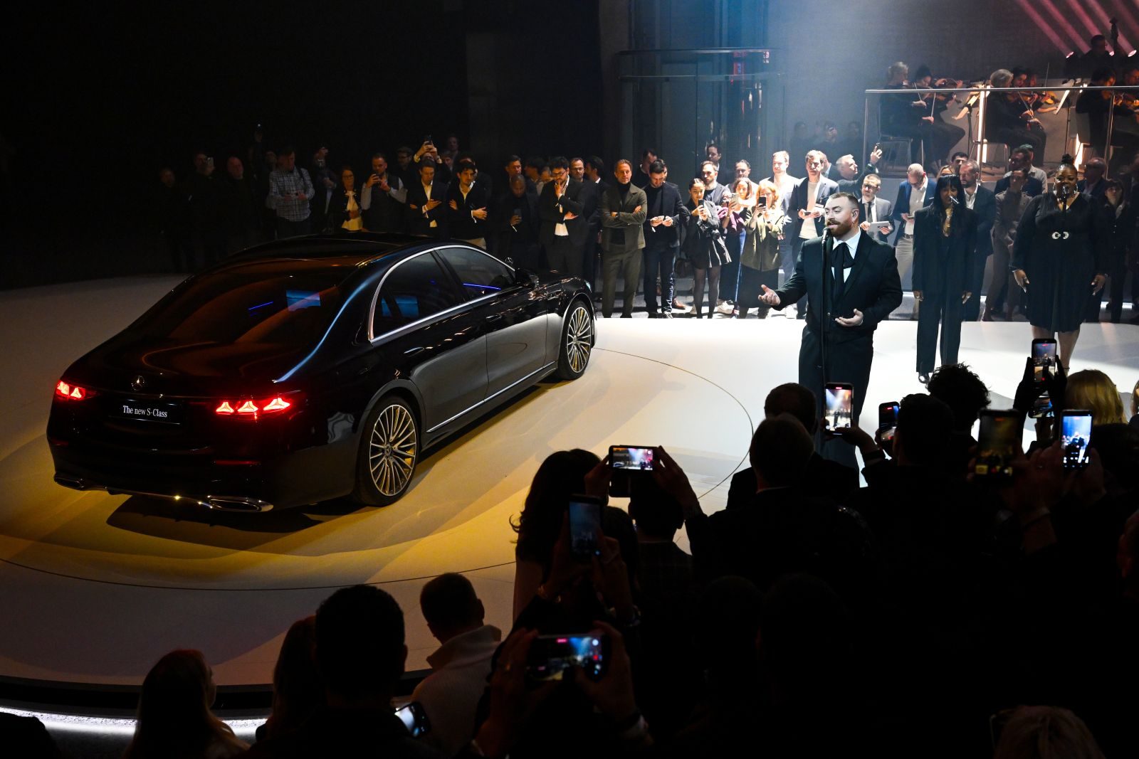 Colecție Mercedes spectaculoasă, scoasă integral la vânzare: 83 de mașini S-Class și o piesă unică în lume
