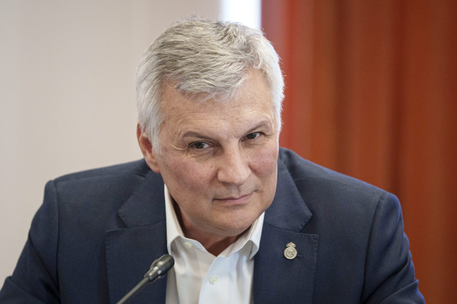Un viitor ministru PSD anunță concedieri la ministerul Economiei: Nu dăm afară tot ce înseamnă de la USR. Cei numiți pe criterii politice vor trebui să plece